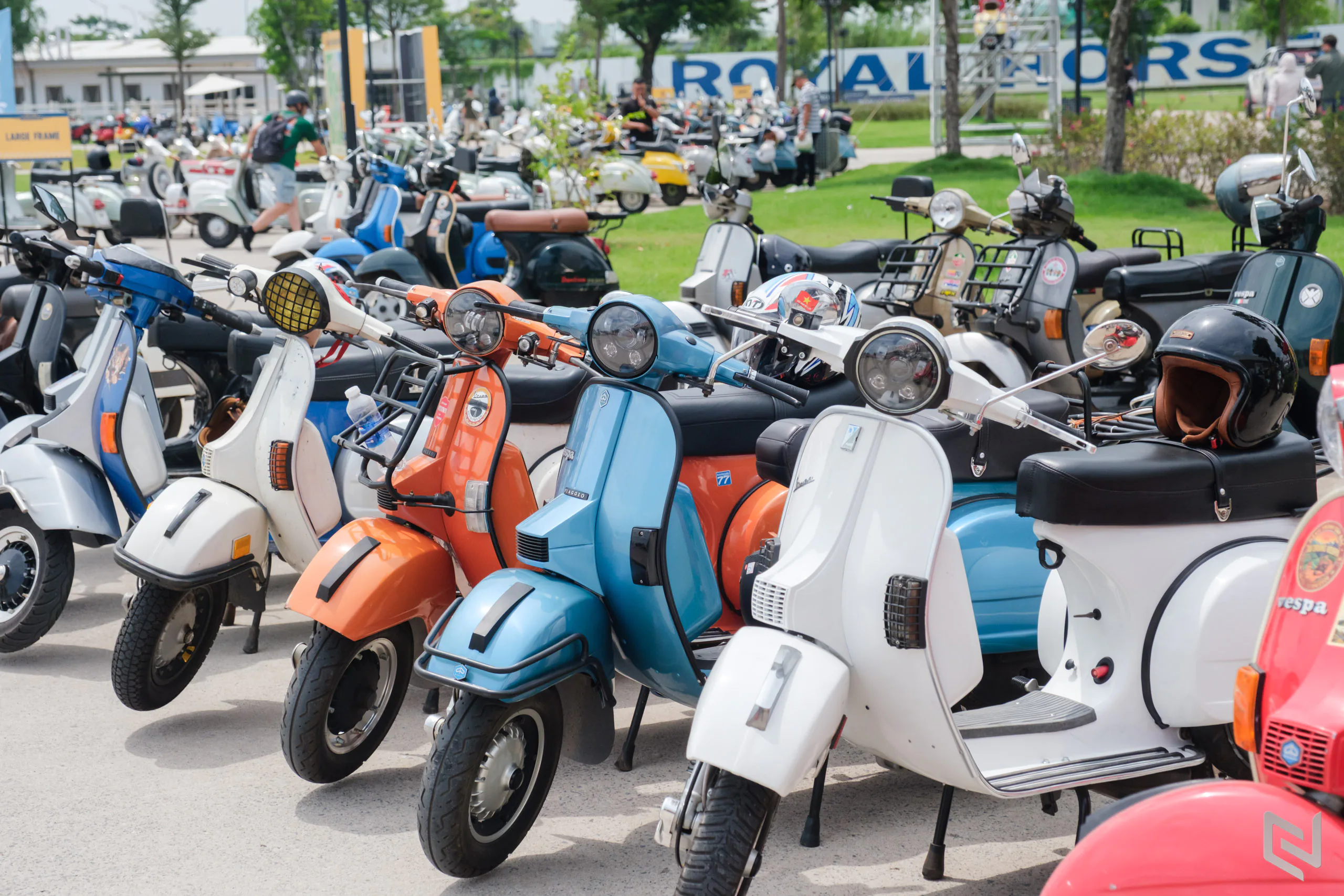 Piaggio Việt Nam cùng cộng đồng Vespisti lan tỏa di sản Vespa tại Vietnam Scooters Fest 2026