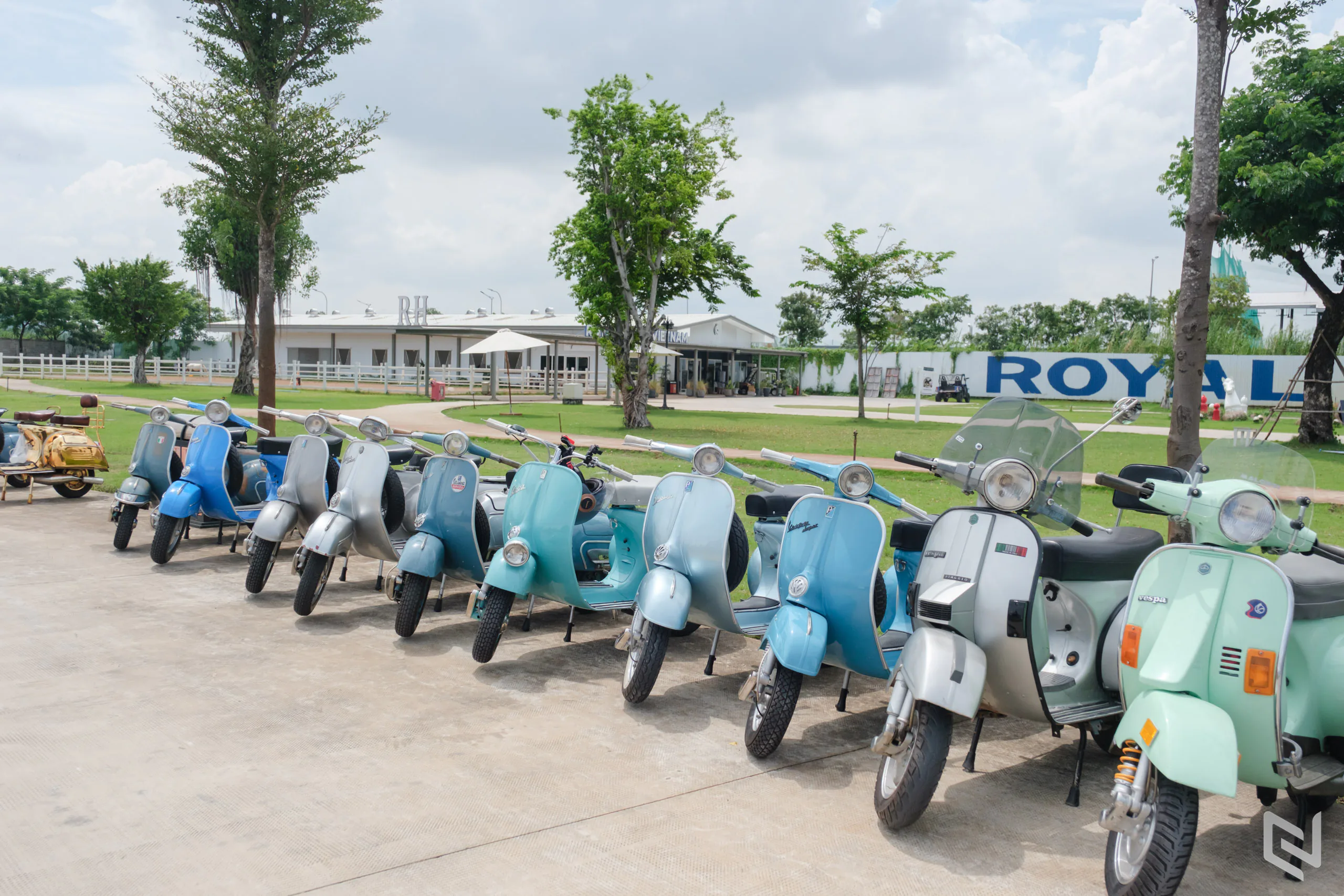 Piaggio Việt Nam cùng cộng đồng Vespisti lan tỏa di sản Vespa tại Vietnam Scooters Fest 2026