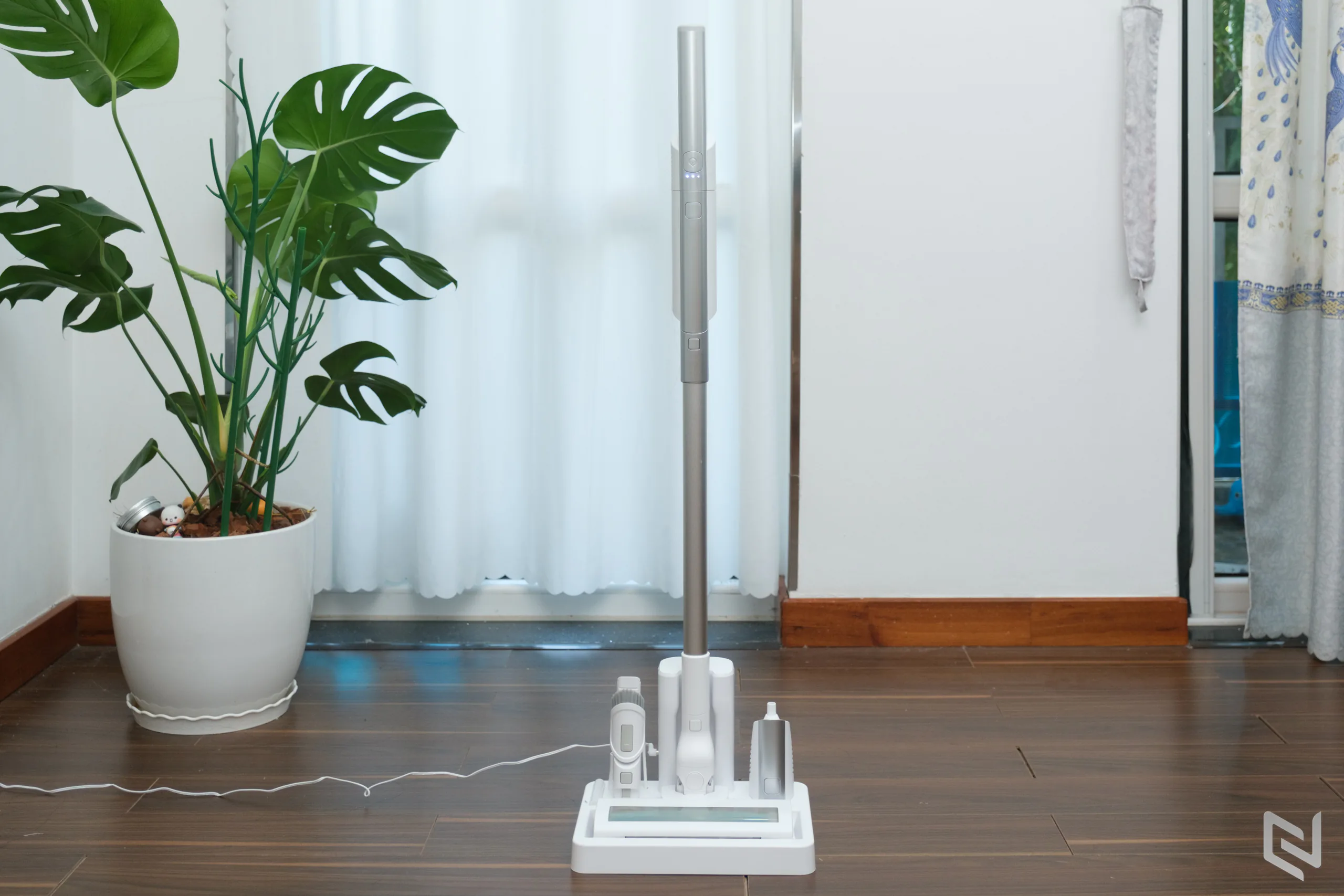 Trải nghiệm bộ đôi gia dụng NNIO - Máy hút bụi đa năng và quạt tự chỉnh theo nhiệt độ - Dọn nhà nhanh, làm mát tiện hơn mỗi ngày