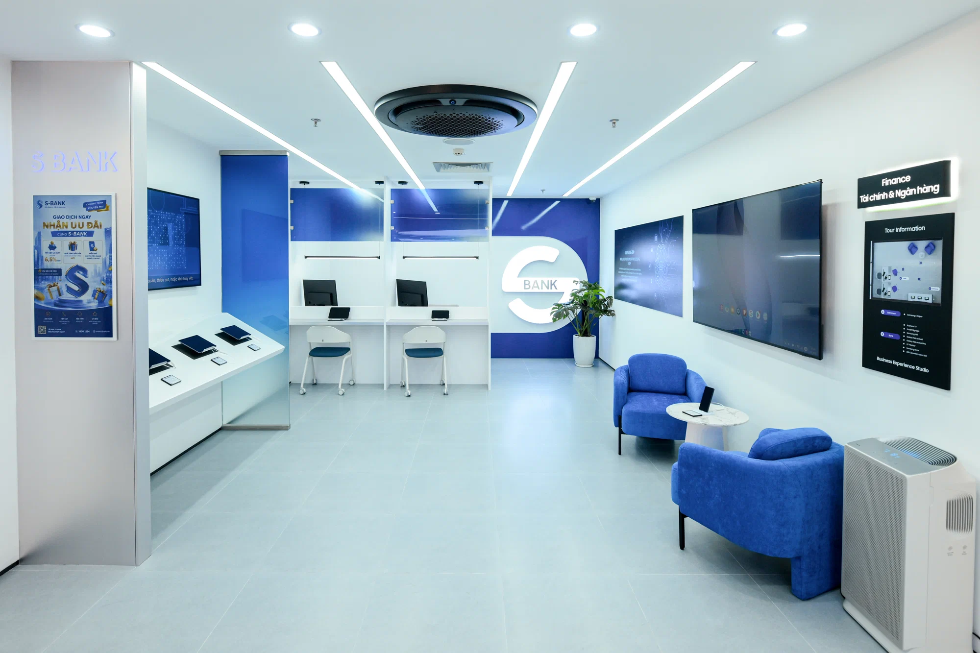 Samsung khai trương Business Experience Studio tại Hà Nội, mô phỏng giải pháp công nghệ cho 7 lĩnh vực