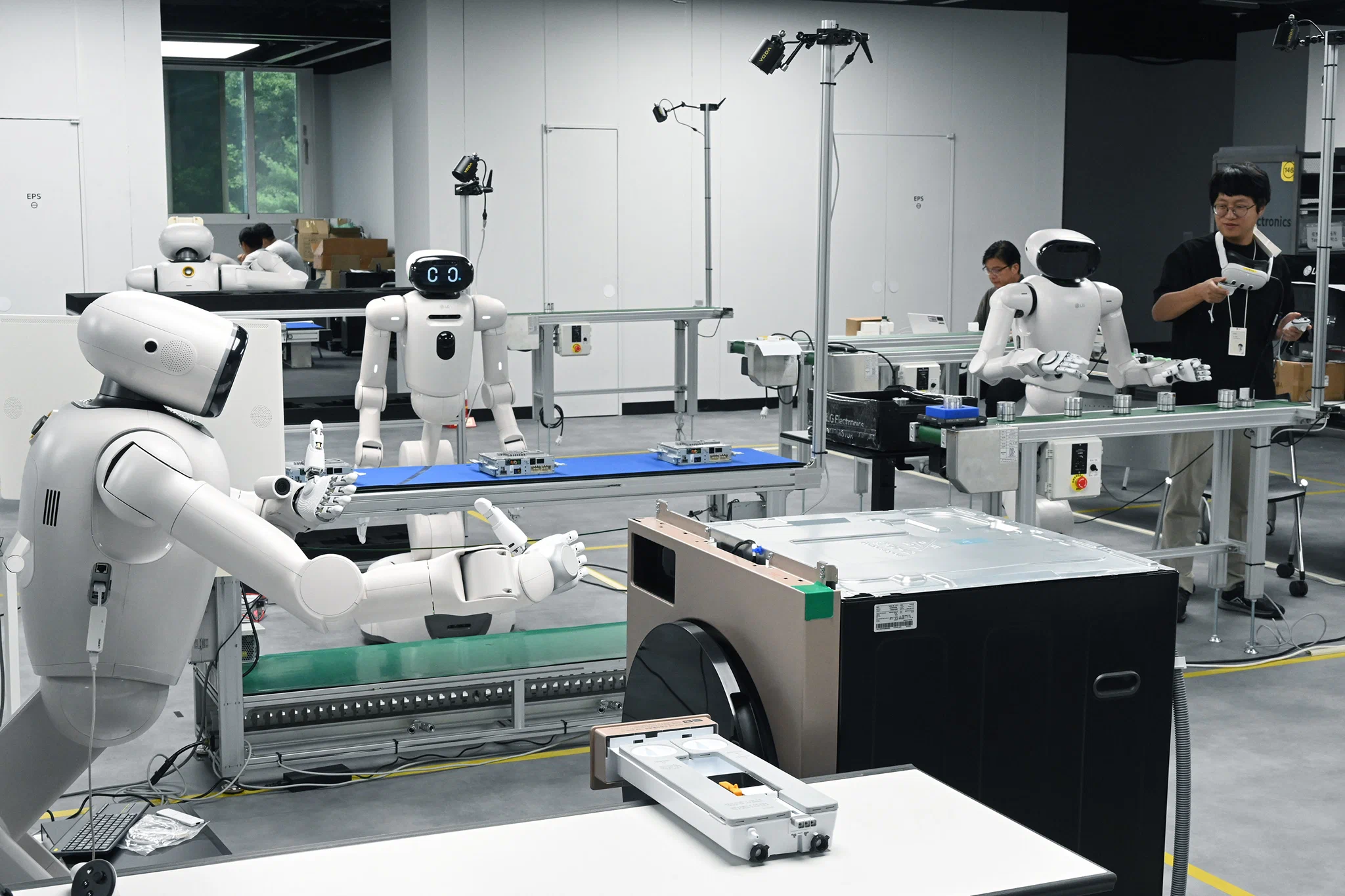 LG và NVIDIA tăng tốc hợp tác robot với mục tiêu tạo 100,000 giờ dữ liệu huấn luyện