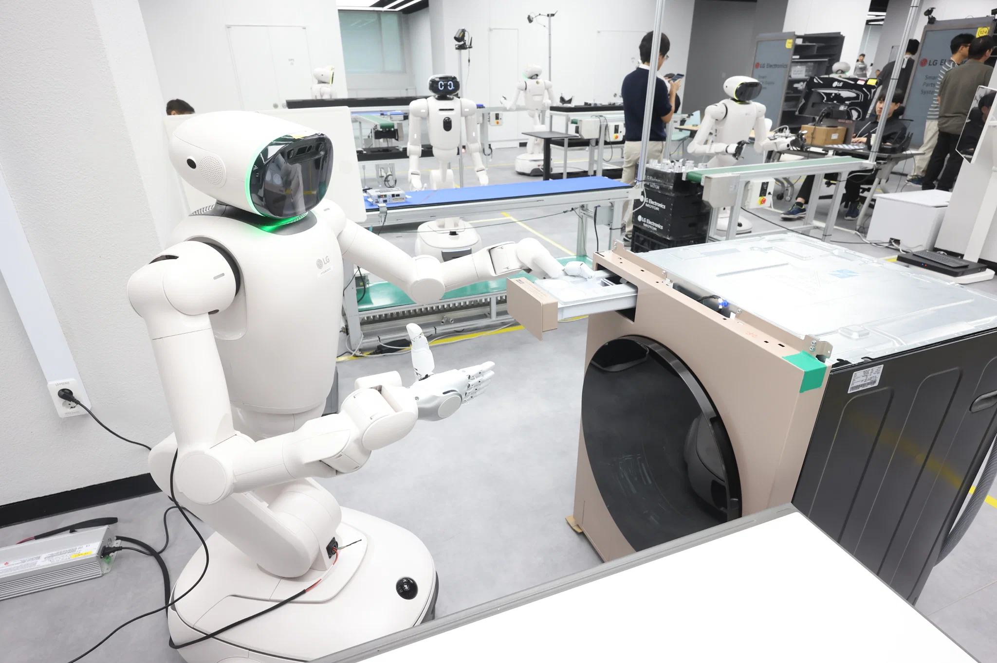 LG và NVIDIA tăng tốc hợp tác robot với mục tiêu tạo 100,000 giờ dữ liệu huấn luyện