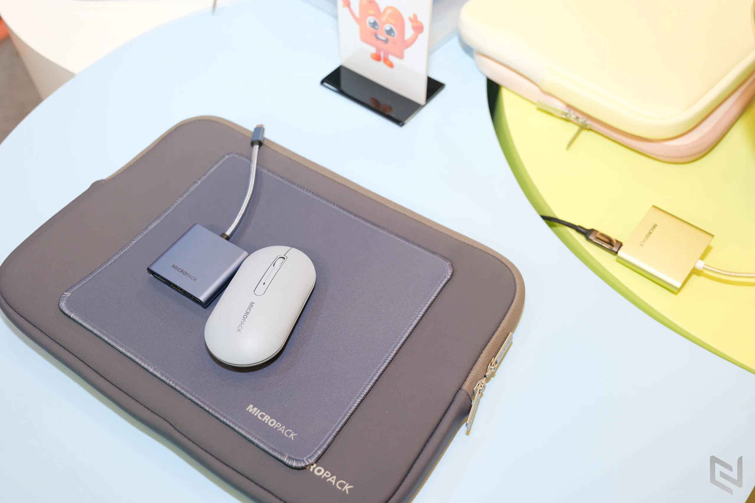 TLC TechVerse 2026 mang UNIQ, Mazer, MicroPack và SKINARMA đến không gian trải nghiệm tại TP.HCM