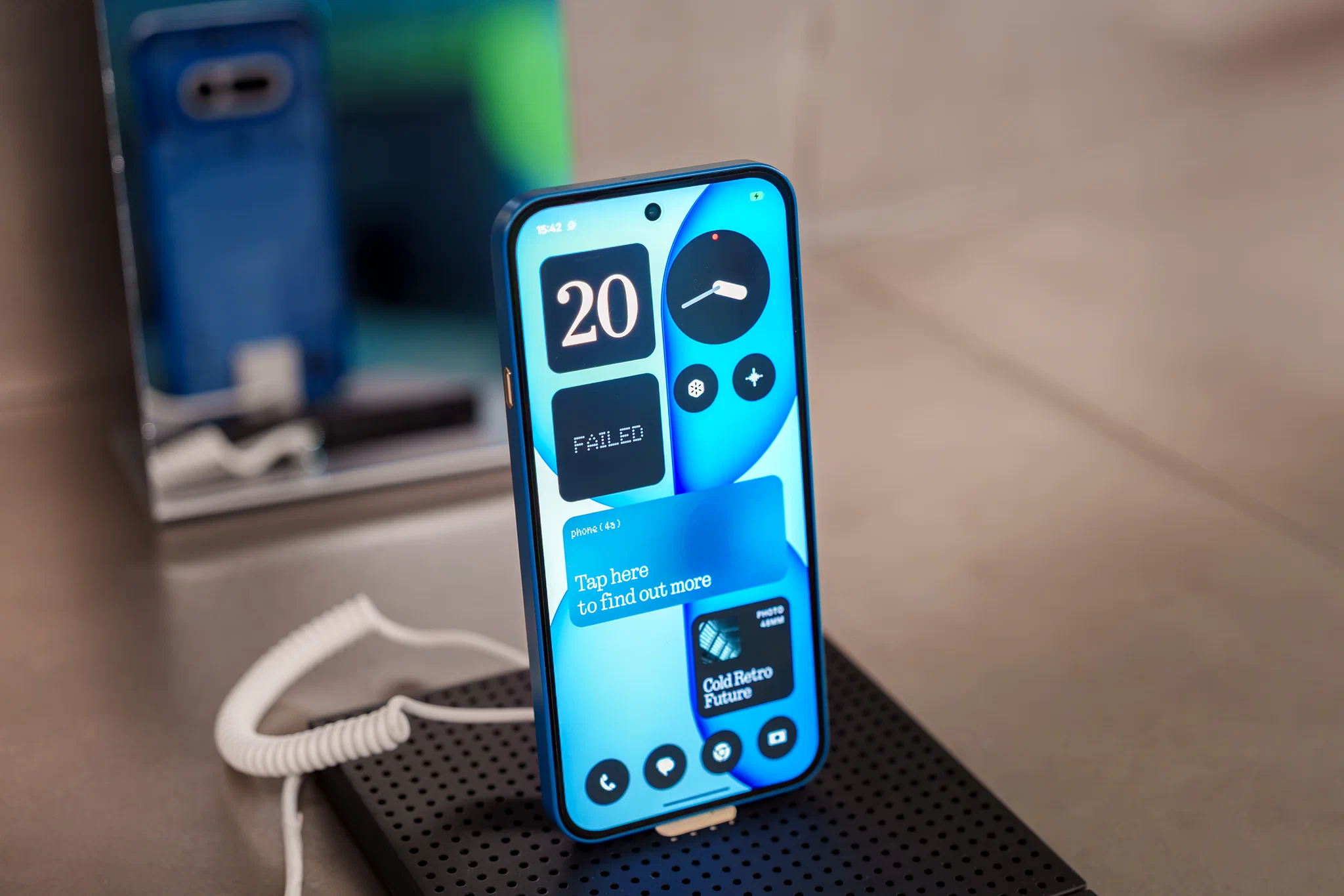 Nothing Phone (4a) Series ra mắt tại Việt Nam với hiệu ứng Glyph độc đáo