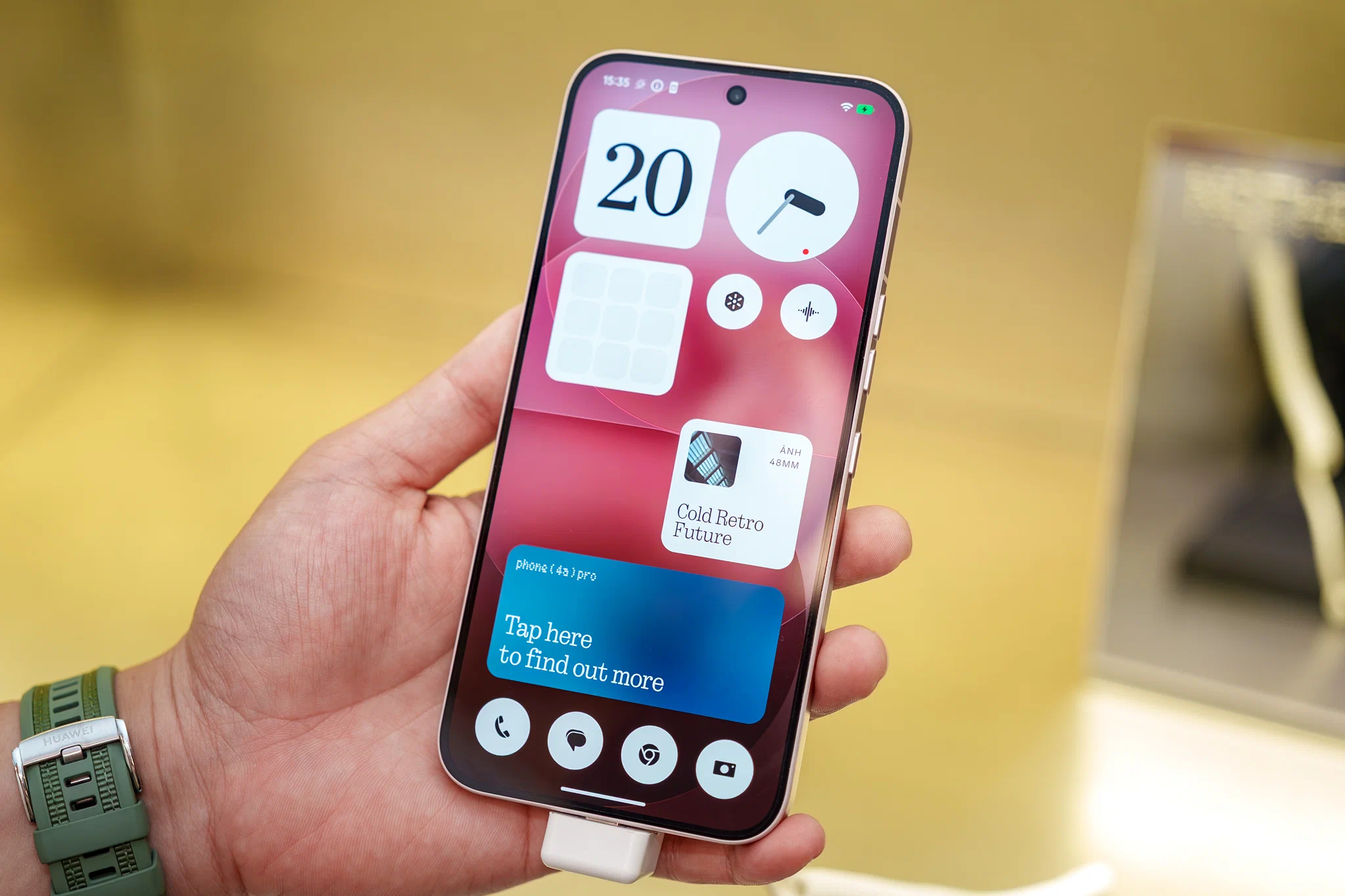 Nothing Phone (4a) Series ra mắt tại Việt Nam với hiệu ứng Glyph độc đáo