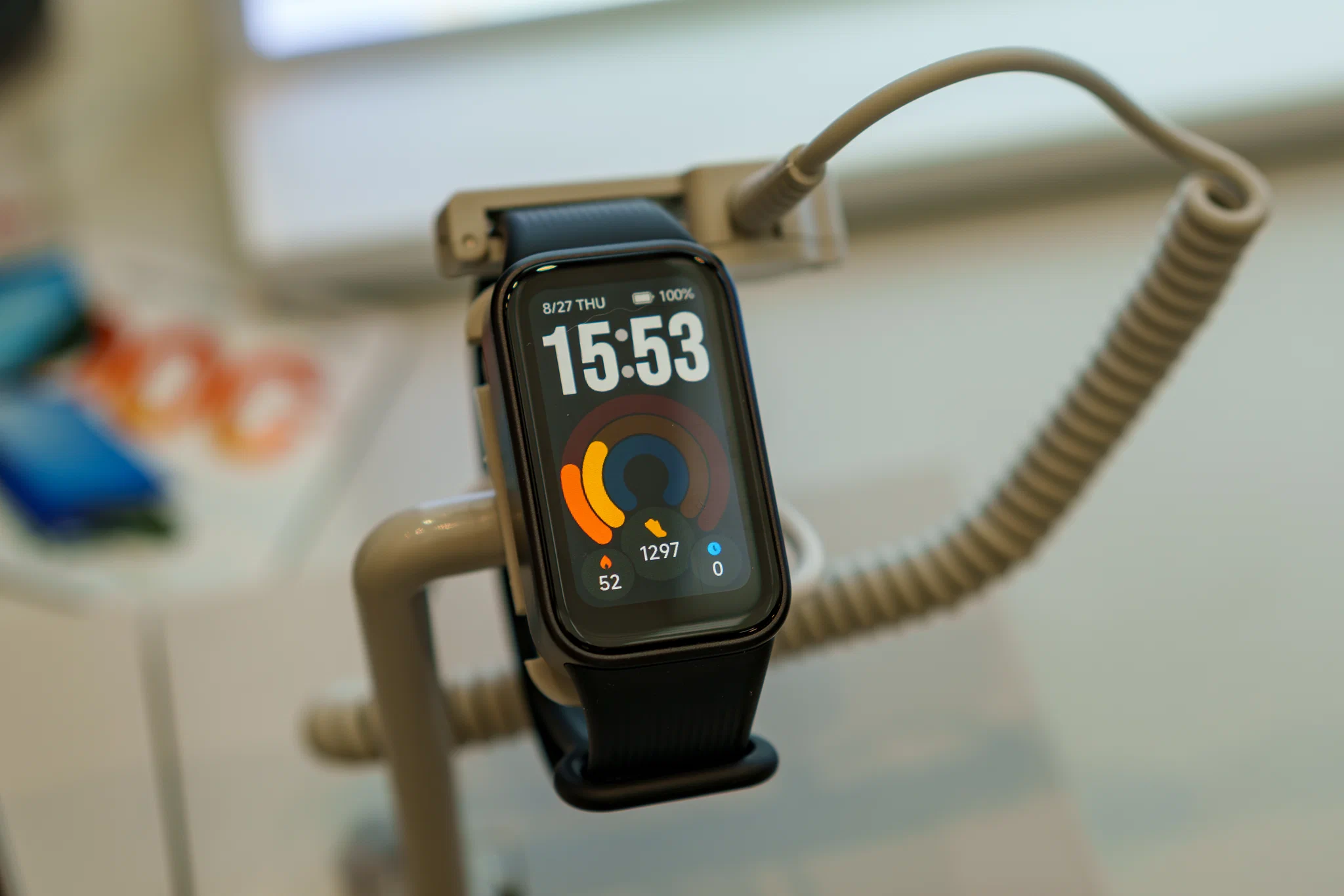 Xiaomi đưa 9 thiết bị AIoT mới vào Việt Nam từ REDMI Watch 6 đến máy giặt Mijia