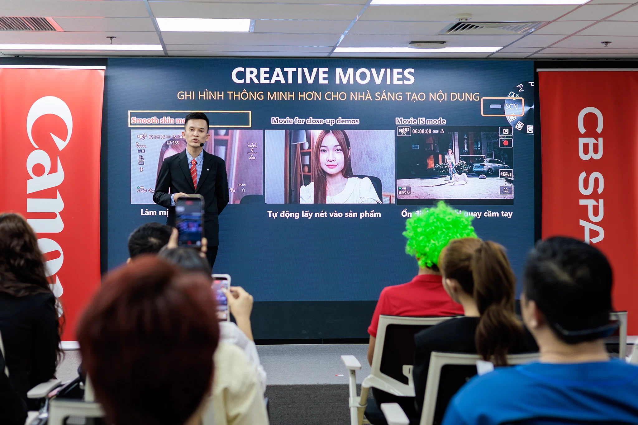 Canon EOS R8 Mark II chính thức ra mắt tại Việt Nam, bổ sung IBIS 5 trục, chụp 40 hình/giây và quay 4K 60p