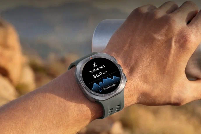 Galaxy Watch Ultra2 có gì mới và liệu đã đến lúc nâng cấp?