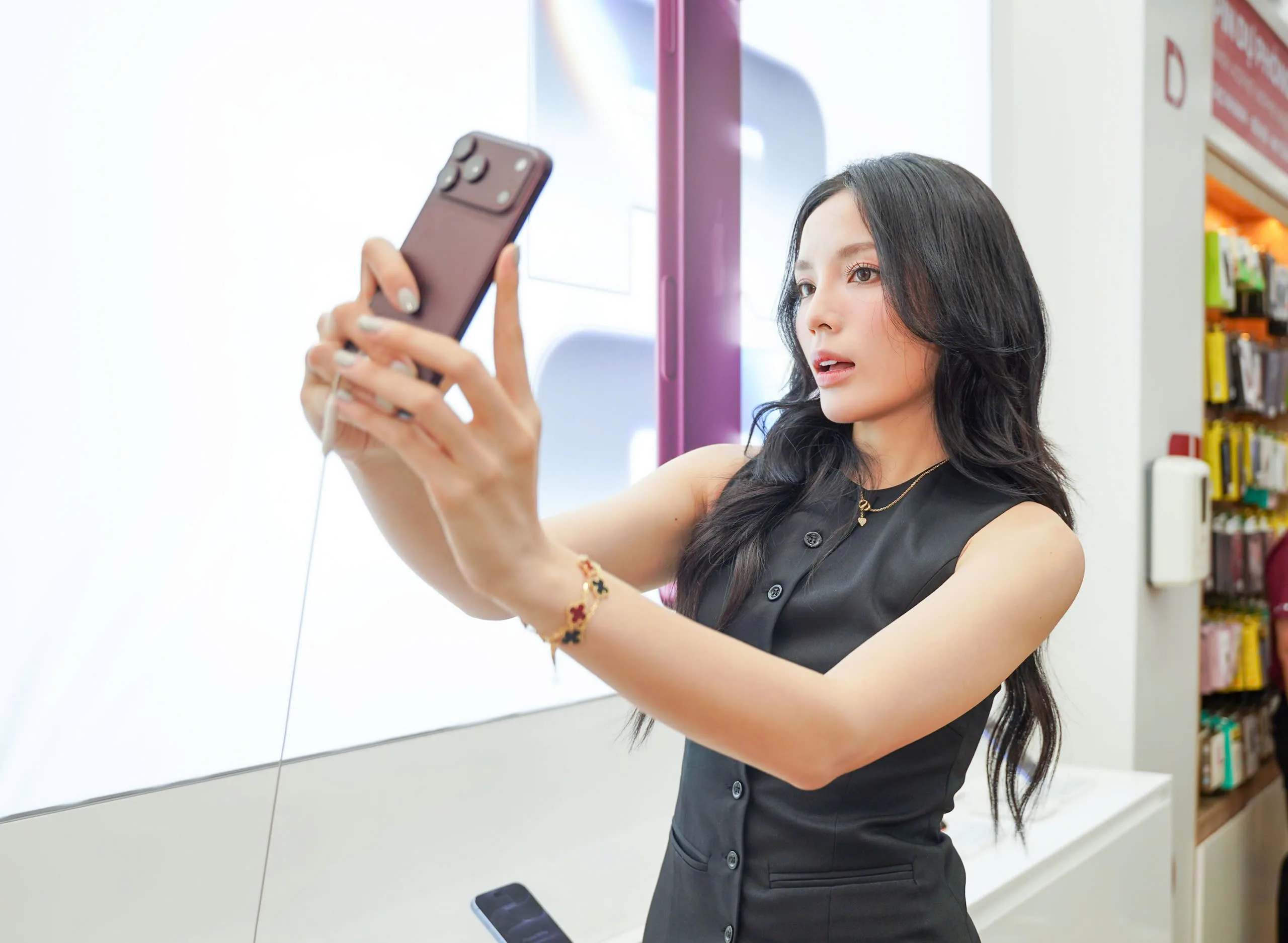 Di Động Việt mở bán iPhone 18 Pro và iPhone 18 Pro Max trên toàn quốc