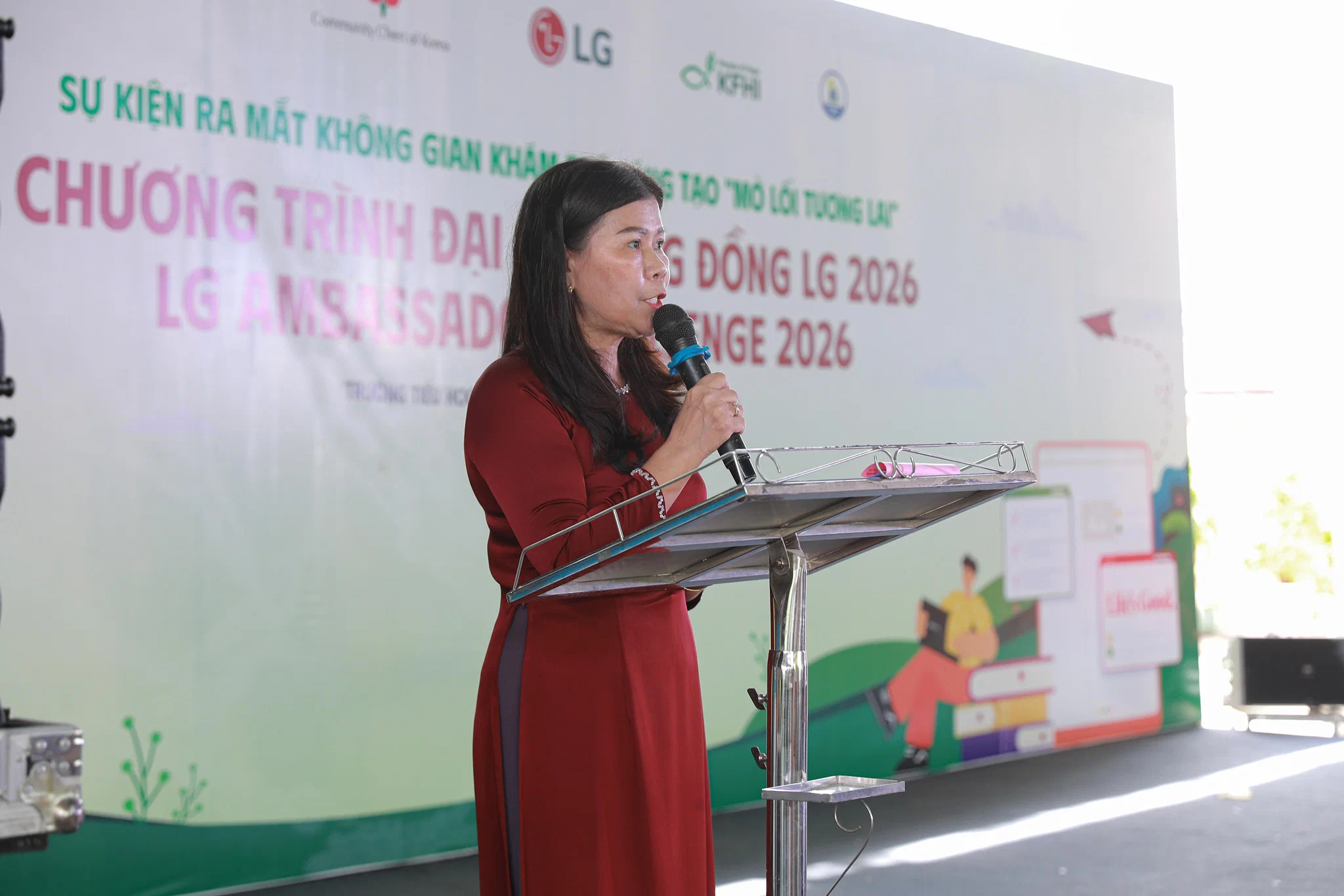 LG giới thiệu không gian “Mở lối Tương lai”, đưa công nghệ đến hơn 1,000 học sinh Đồng Nai