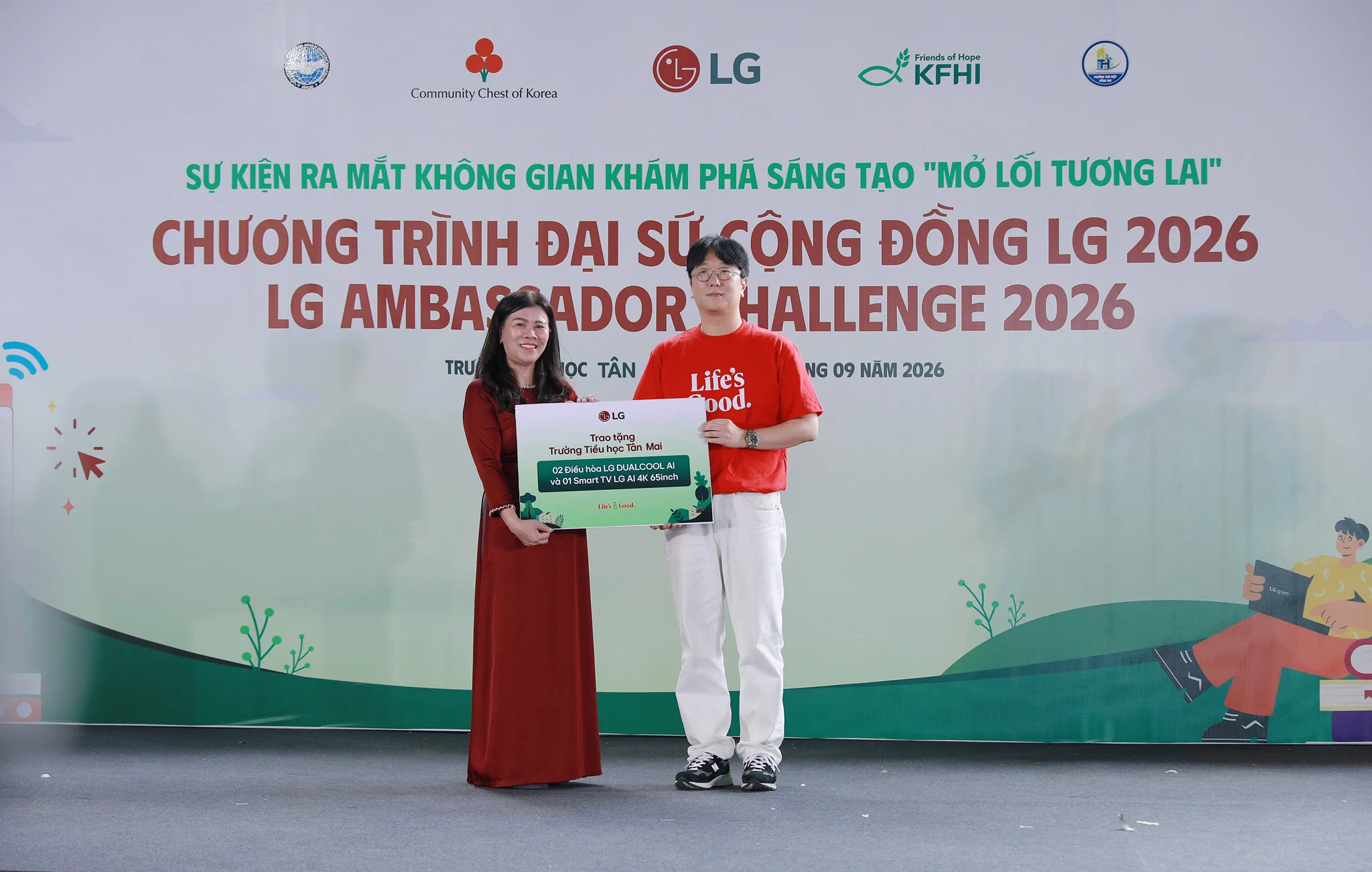 LG giới thiệu không gian “Mở lối Tương lai”, đưa công nghệ đến hơn 1,000 học sinh Đồng Nai