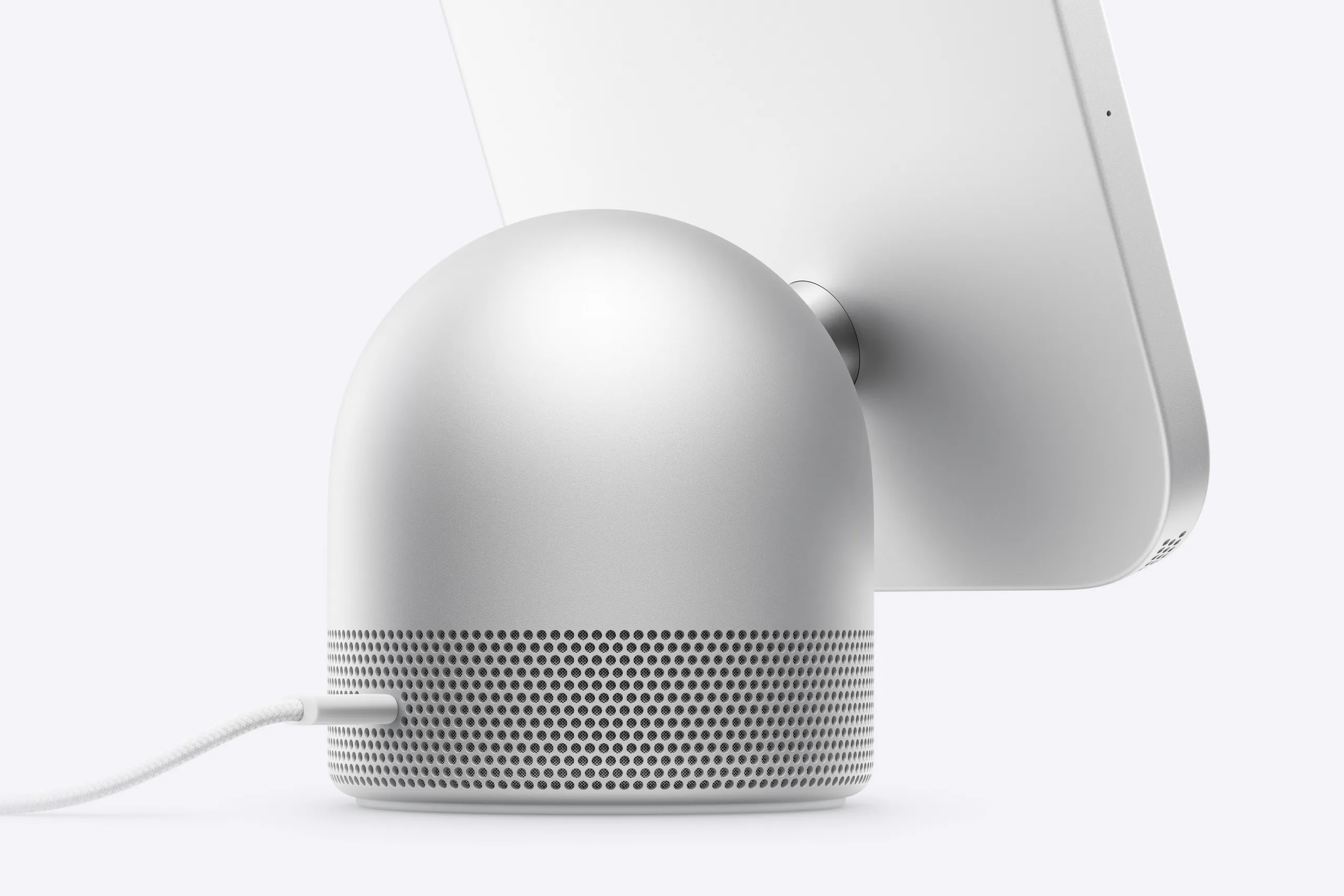 Apple HomeView rear USB C port