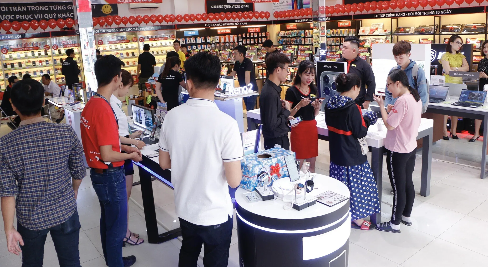 FPT Shop 20 10 01
