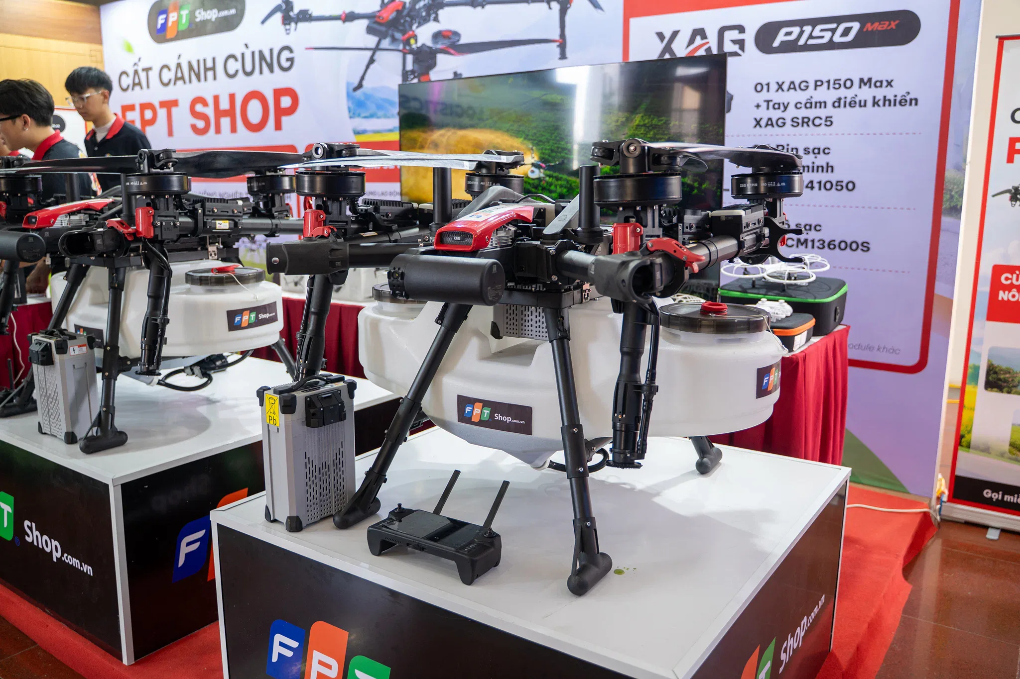 FPT Shop x UAV 05