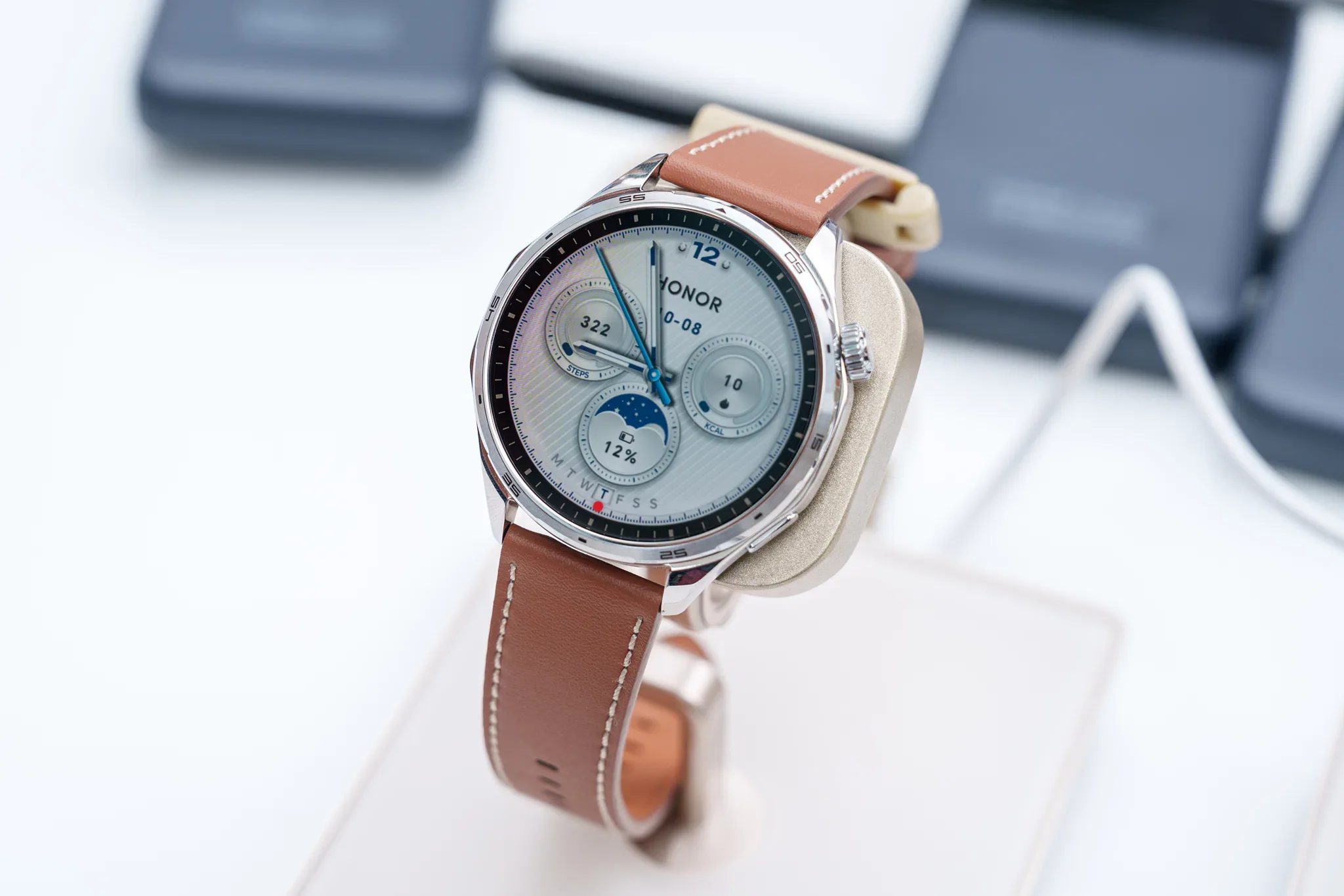 HONOR 600S 09