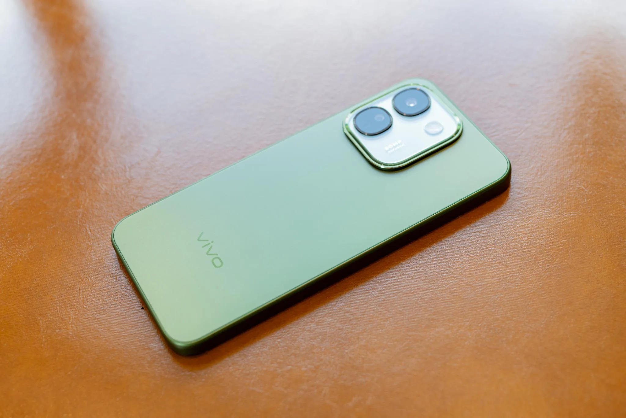 Sức mạnh pin của vivo V80 Lite là câu trả lời cho nỗi lo sợ điện thoại mau hết pin