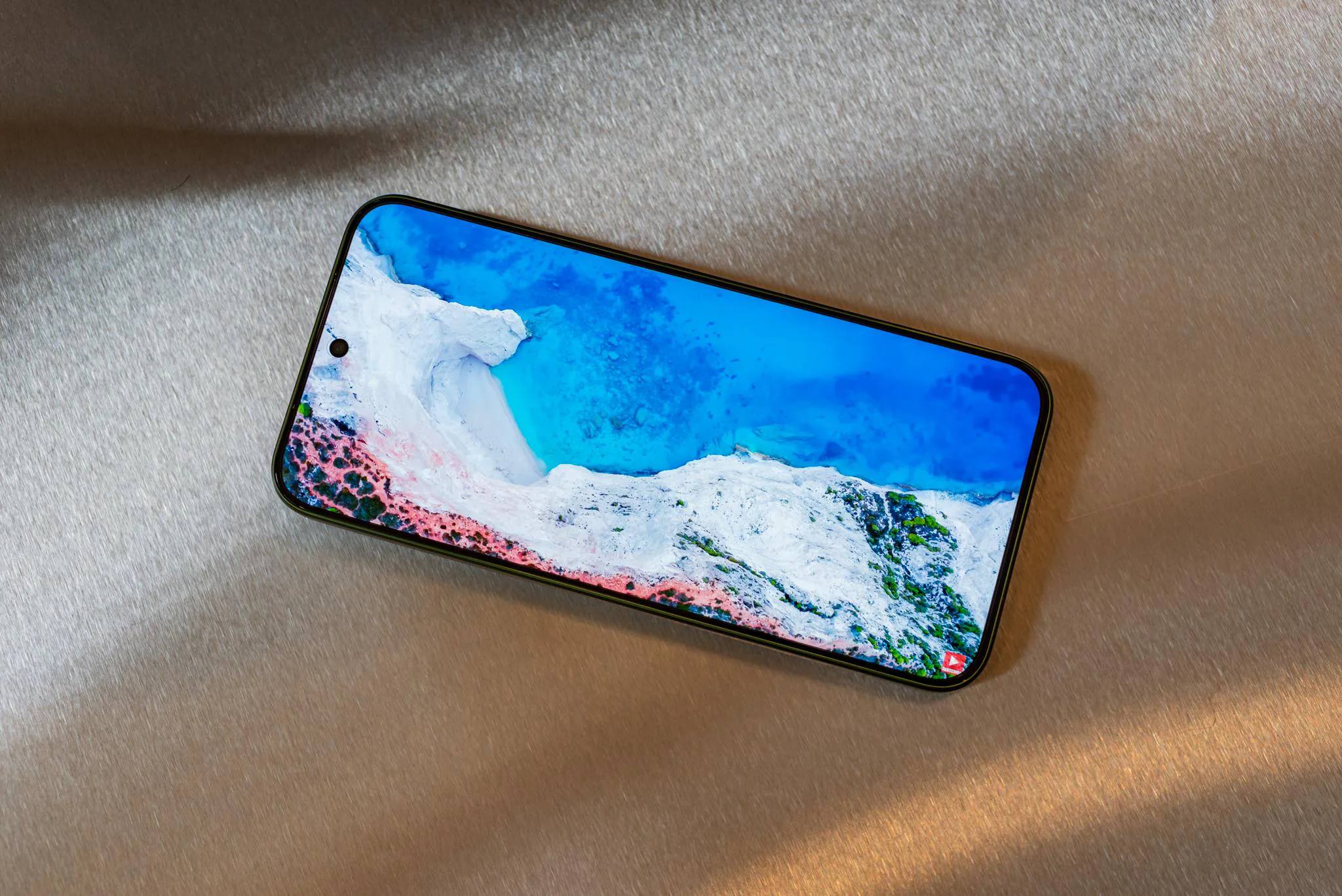 Sức mạnh pin của vivo V80 Lite là câu trả lời cho nỗi lo sợ điện thoại mau hết pin