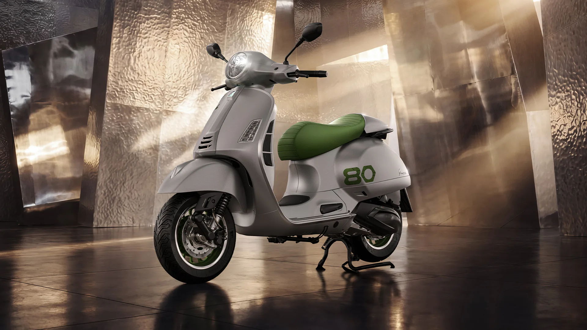Vespa 80 16 9 01